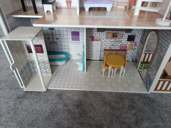 Domeček pro panenky - 4