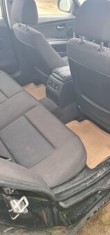 BMW 325 D E91 - 4