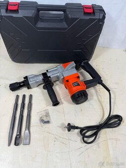 Bourací kladivo do betonu 1400W - 4