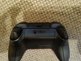 Ovladač k Xboxu, série X, nový, jen rozbalený - 4