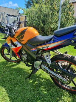 Honda CBR 125 R - 4
