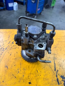 ČERPADLO FORD TRANSIT 2.4tdci - 4