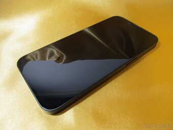 iPhone 16e Black 128GB ZÁNOVNÍ - 4