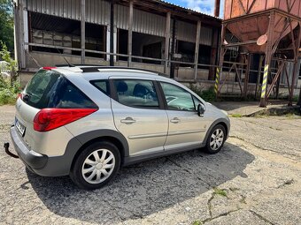 Peugeot 207sw - 4