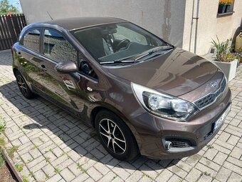 🟤 Kia Rio 1.25 CVVT 62 kW Comfort | 2012 | Najeto 122 000km - 4