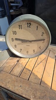 Starozitne industrialni hodiny IBM - 4