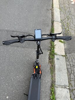 Terénní elektrická koloběžka - 4