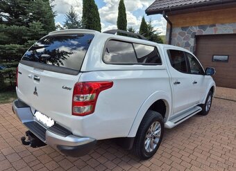 Mitsubishi L200 2.4 d DC Instyle - 4