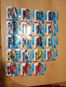 Hot wheels 19ks - 4