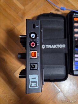 Traktor Kontrol X1MK2 + Traktor Kontrol Z1 + obaly - 4