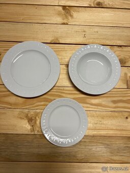 Talířová souprava, sada talířů - 4