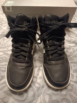 Dětské kotníkové boty Adidas Hoops - vel.35 - 4
