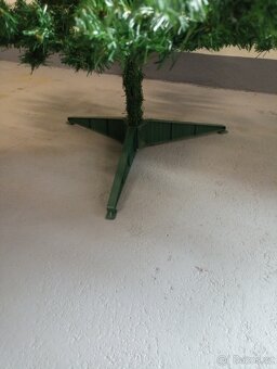 Umělý Vánoční stromek 180 cm - 4