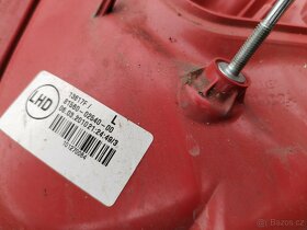 Toyota Auris 1 facelift lampa - 4