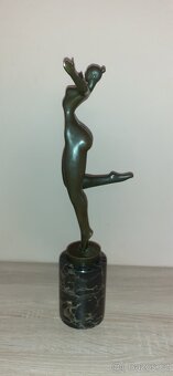 Bronzová socha - 4