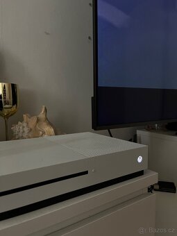 Xbox Oné S - 4