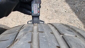 Letní pneumatiky 255/40/19 Pirelli - 4
