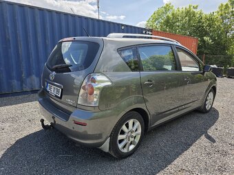 Toyota Corolla Verso 1.8, 7 mist, benzín - 4
