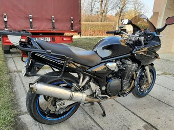 Suzuki GSF 1200S Bandit - 4