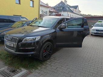 Audi Q7 - 4