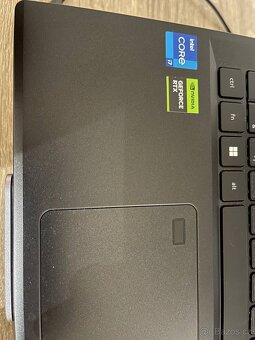 Acer Nitro V15 - 4