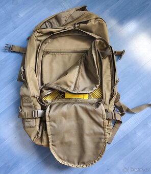 Prodám military batoh SOC barva coyote - 4