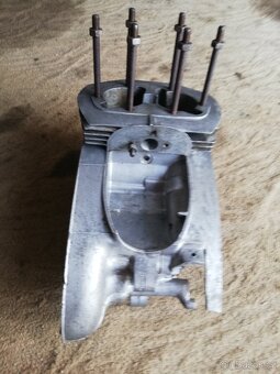 JAWA 350/18 PÉRÁK ,1952, PÁROVÉ BLOKY, KARTERY, SKŘÍŇ MOTORU - 4