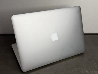 MacBook Pro 13'' 2015 / i5 / 8GB / 128GB SSD - DPH - 4
