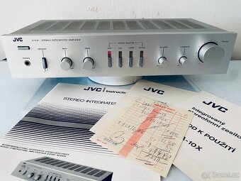 Zesilovač/amplifier JVC A-10X, rok 1982, Tuzex. - 4