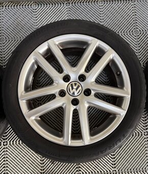 Letní sada originálních kol VW 5x112 R17 - 4