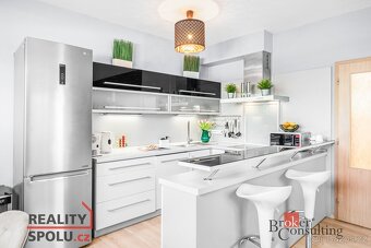 Prodej, byty/3+kk, 91 m2, V Bezinkách 1077/1, 32600 Plzeň, P - 4