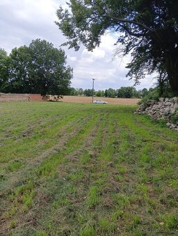 Prodám stavební parcelu - 4