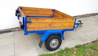 Prodám přívěsný vozík SPORT JACHT, výborný stav - 4