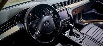 VW Passat Variant B8 2.0 TDI 140 Kw Highline - Matrix - 4