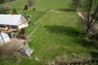 Stavební pozemek na prodej - 4