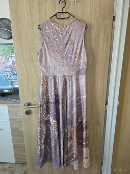 Dámské dlouhé šaty vel. L - 4