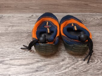 Dětské modré boty do vody, vel. 24 - 4