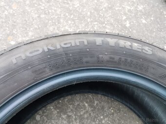215/55 R 17 98W Nokian - 4