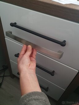 Úchytky stříbrné - 4