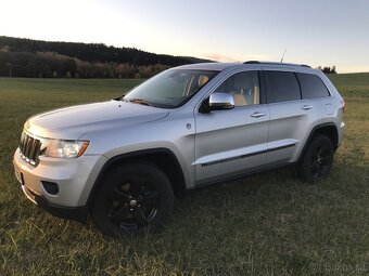 Jeep grand cherokee 5.7 hemi - 4