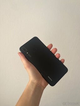 Mobil Huawei Nova 3i - 4
