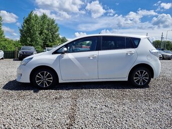 Toyota Verso,1.6D-4D,82KW,7MÍST,KAMERA,BEZ KOROZE,R.V.2015 - 4