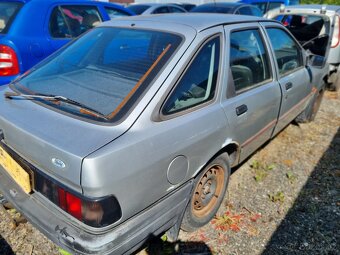 FORD SIERA 1.8 i YOUNG TIMMER - 4