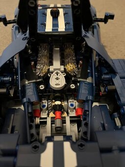 Stavebnice Ford GT - 4