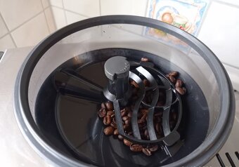 Kávovar Siemens EQ.6 plus S700 Edelstahl TE657503DE - 4