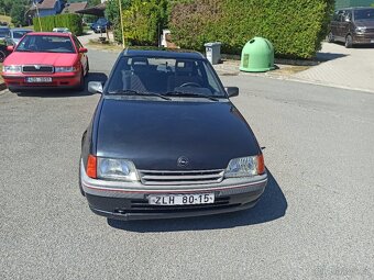 Opel Kadett 1.8 Frisco - 4