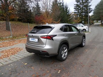 Lexus NX300h 2.5i 4WD, Panorama, DPH - 4