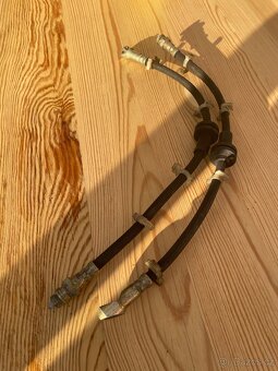 Náhradní díly na Lanci Prisma, Thema, Fiat - 4