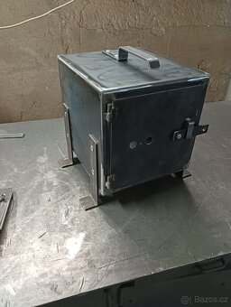 Topeniště k udírně - 4