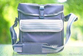 Kinofilm Olympus OM-10 + Zuiko 50/1.8 Auto-S, servis - 4